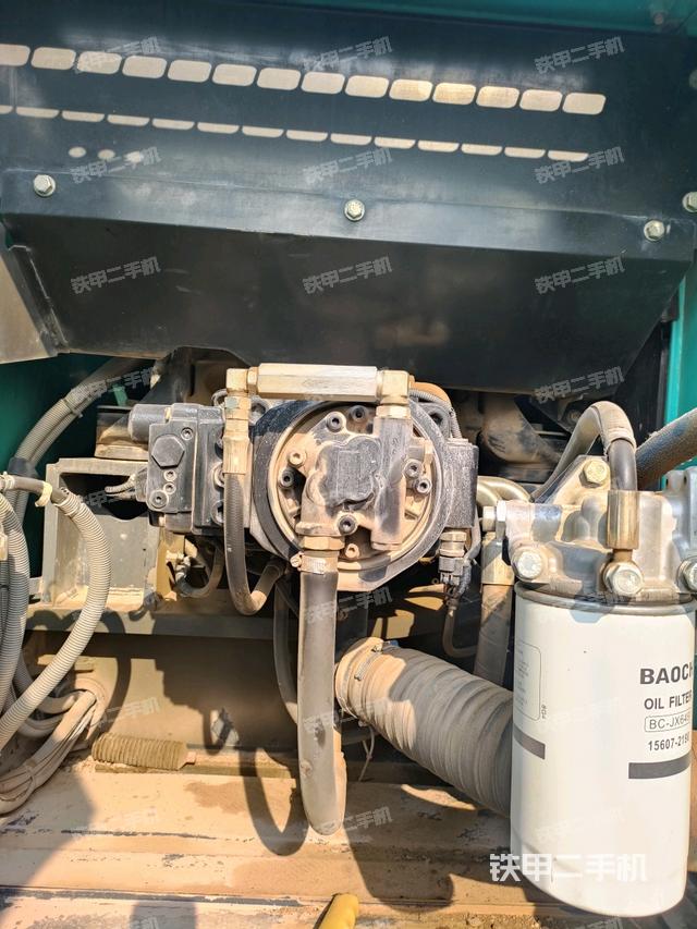 液壓泵室（大件艙室）