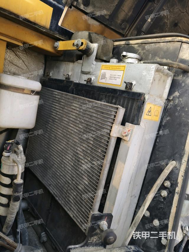 散熱器室(大件艙室) 散熱器室(大件艙室)
