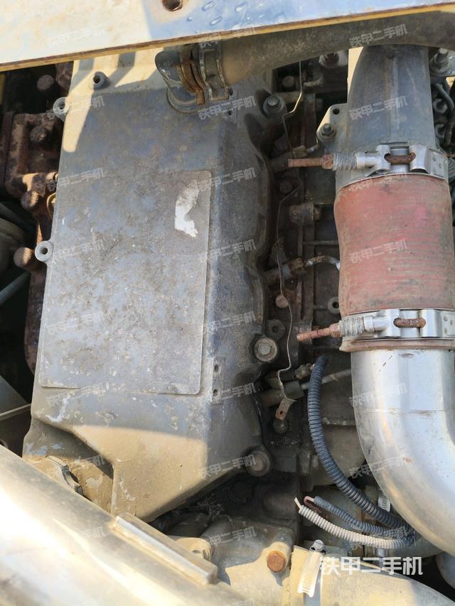 駕駛室頂部俯視（上車部件）