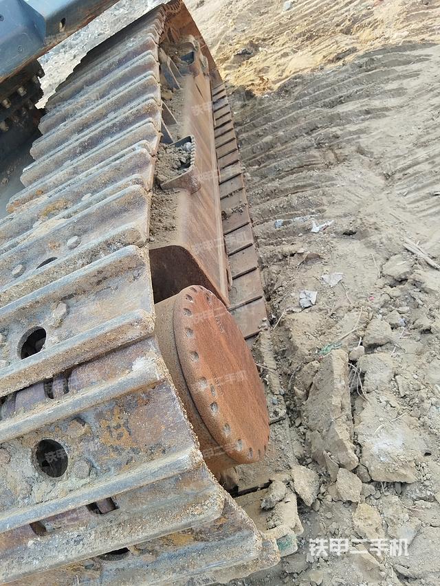 单侧履带整体（整机外观）