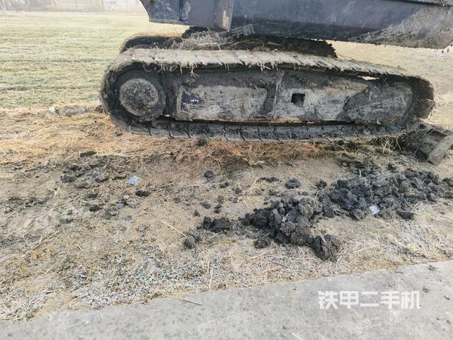左側(cè)履帶整體?(行走機構(gòu)) 左側(cè)履帶整體?(行走機構(gòu))