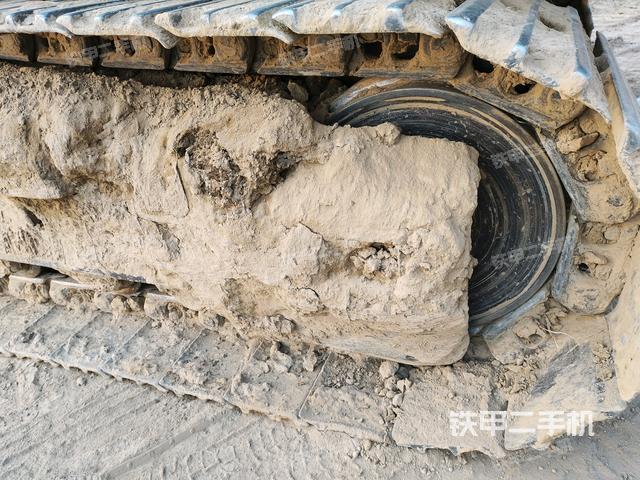 右側(cè)行走馬達蓋板（行走機構(gòu)）