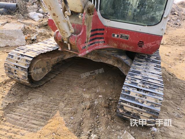 轉(zhuǎn)盤(pán)和下車(chē)架正前(工作和回轉(zhuǎn)裝置) 轉(zhuǎn)盤(pán)和下車(chē)架正前(工作和回轉(zhuǎn)裝置)