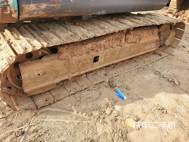 单侧履带整体（整机外观）