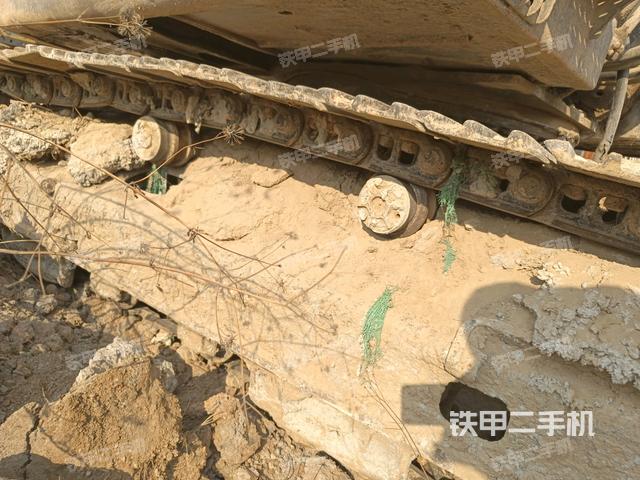 右側(cè)履帶整體（行走機(jī)構(gòu)）