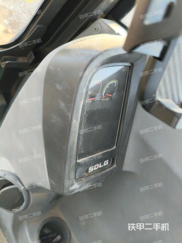 顯示屏?(駕駛室部分) 顯示屏?(駕駛室部分)