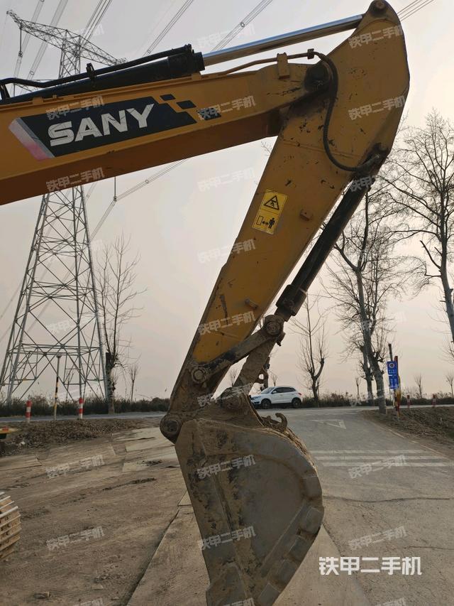 小臂整體左后（工作和回轉(zhuǎn)裝置）