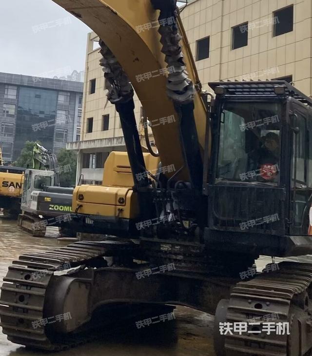 大臂油缸整體?豎拍(工作和回轉(zhuǎn)裝置) 大臂油缸整體?豎拍(工作和回轉(zhuǎn)裝置)