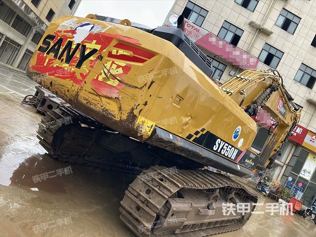 三一重工SY550H挖掘机的设备实拍-第3张实拍照片