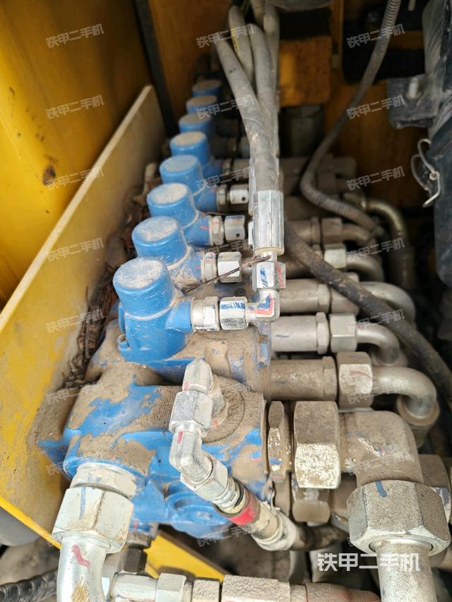 分配閥（上車部件）