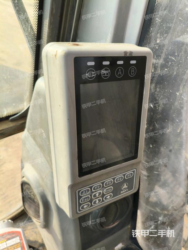 顯示屏?（駕駛室部分）