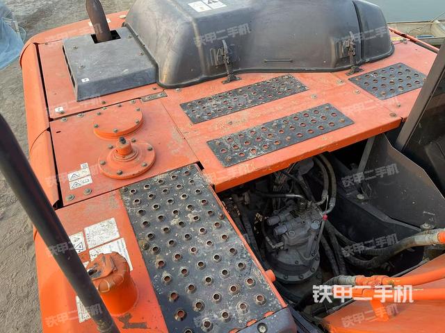 鏟斗45度（工作和回轉(zhuǎn)裝置）