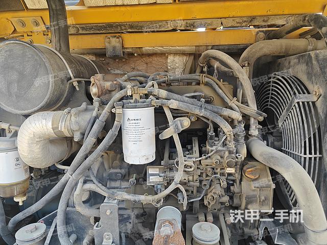 发动机整体俯视（整机外观）