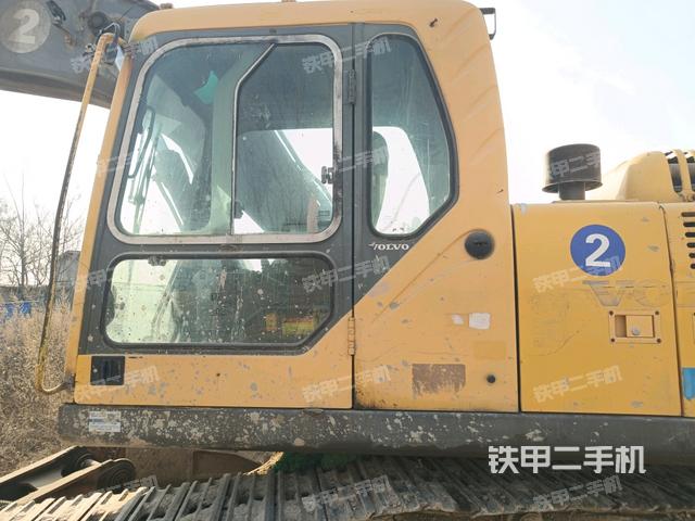 駕駛室頂部俯視（上車部件）