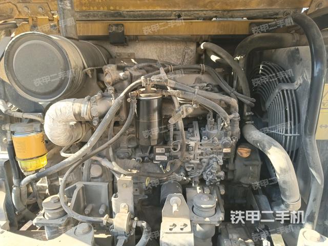 發(fā)動(dòng)機(jī)室(上車部件) 發(fā)動(dòng)機(jī)室(上車部件)