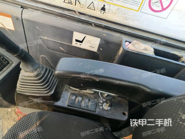 顯示屏?(駕駛室部分) 顯示屏?(駕駛室部分)