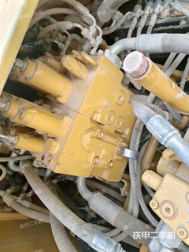 分配閥（上車部件）