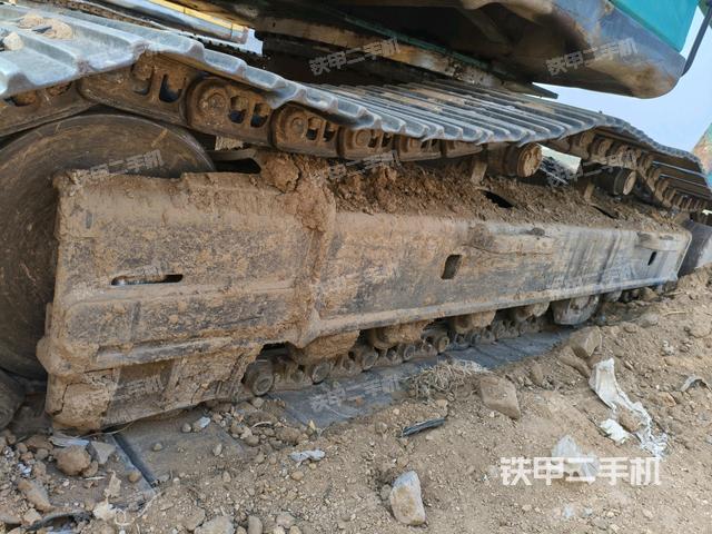 右側行走馬達蓋板(行走機構) 右側行走馬達蓋板(行走機構)