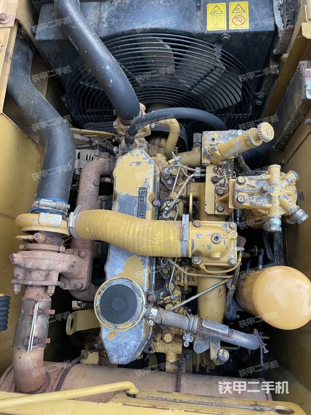 发动机整体俯视（整机外观）