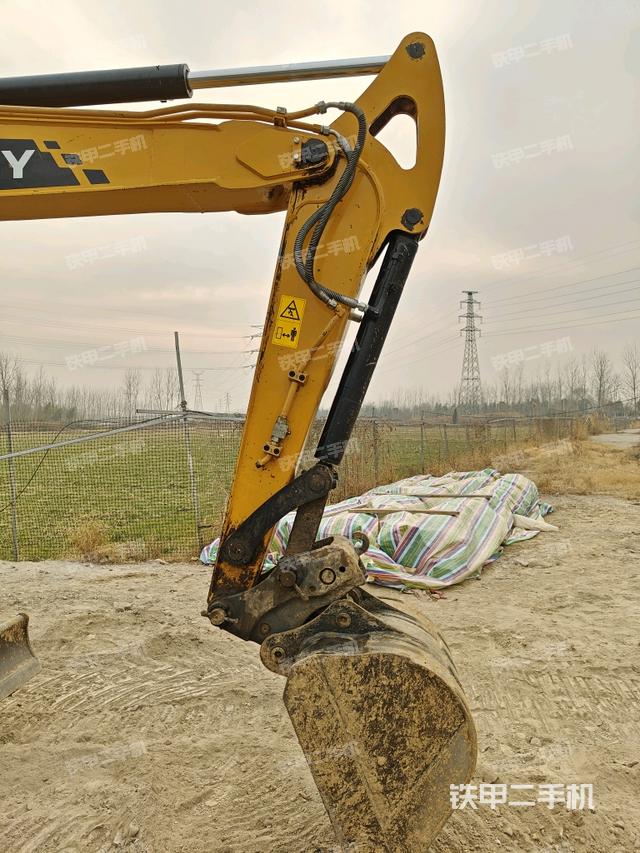 小臂整體右前（工作和回轉(zhuǎn)裝置）