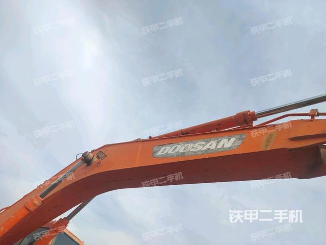 大臂整體?右側(cè)（工作和回轉(zhuǎn)裝置）