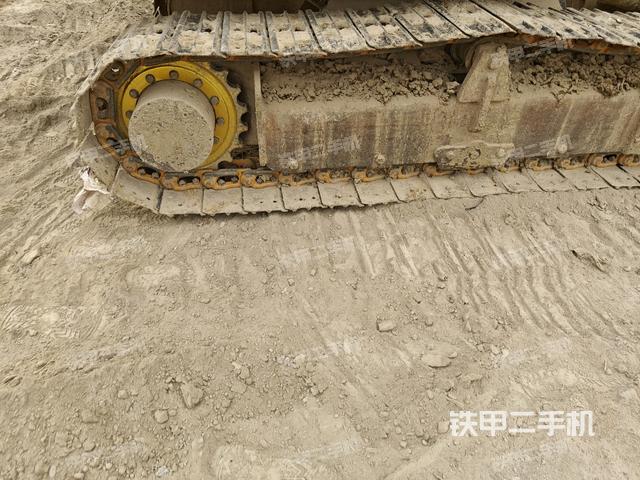 右驅(qū)動(dòng)輪(行走機(jī)構(gòu)) 右驅(qū)動(dòng)輪(行走機(jī)構(gòu))