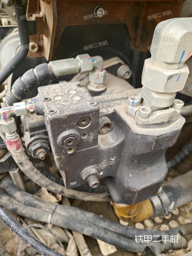 液壓泵室（大件艙室）