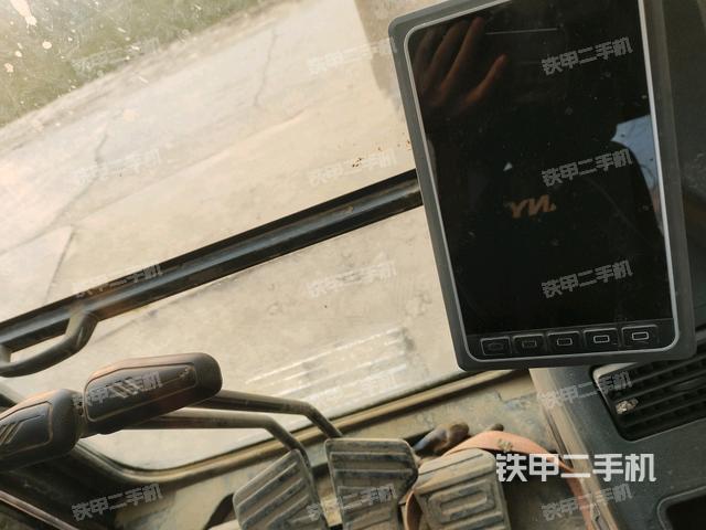 顯示屏?（駕駛室部分）