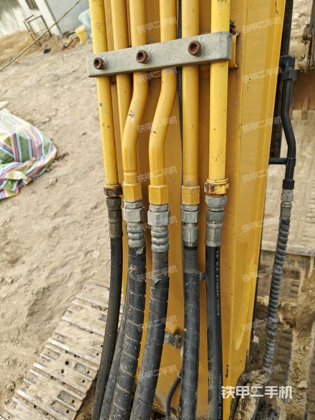 小臂整體右前（工作和回轉(zhuǎn)裝置）