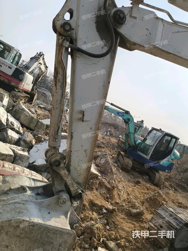 小臂整體左后（工作和回轉(zhuǎn)裝置）