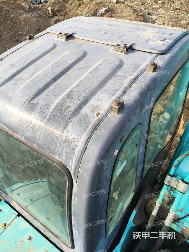 駕駛室頂部俯視(上車部件) 駕駛室頂部俯視(上車部件)