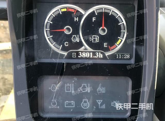 小時表(駕駛室部分) 小時表(駕駛室部分)