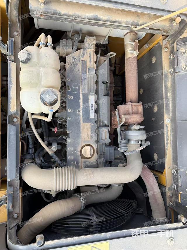 發(fā)動機整體俯視（整機外觀）