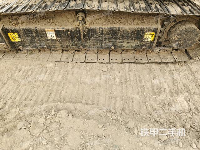 右側(cè)履帶整體?（行走機構(gòu)）