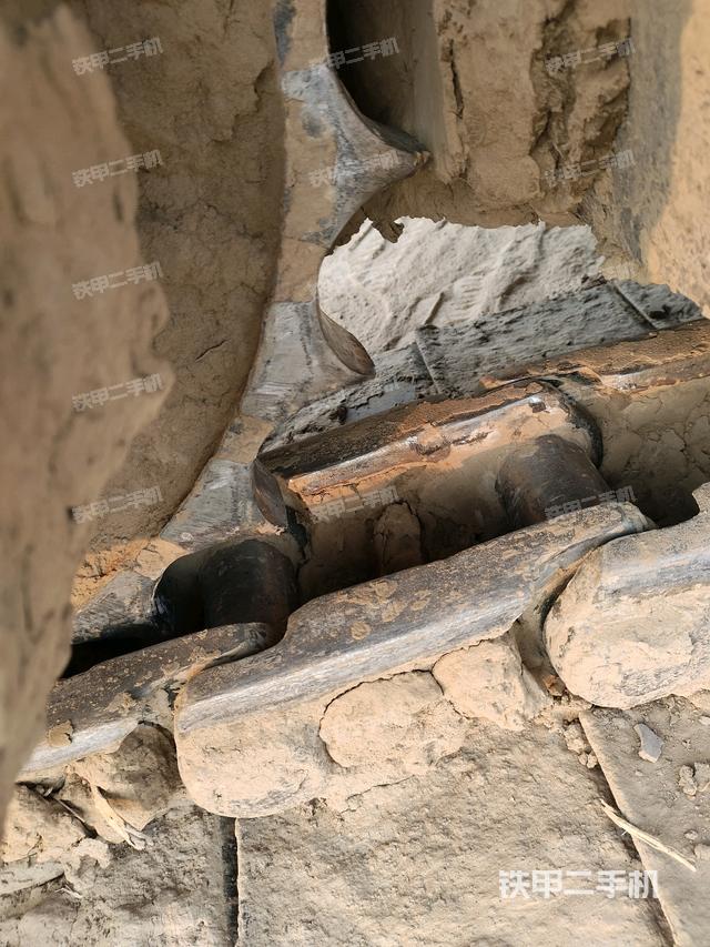 左導(dǎo)向輪（行走機構(gòu)）