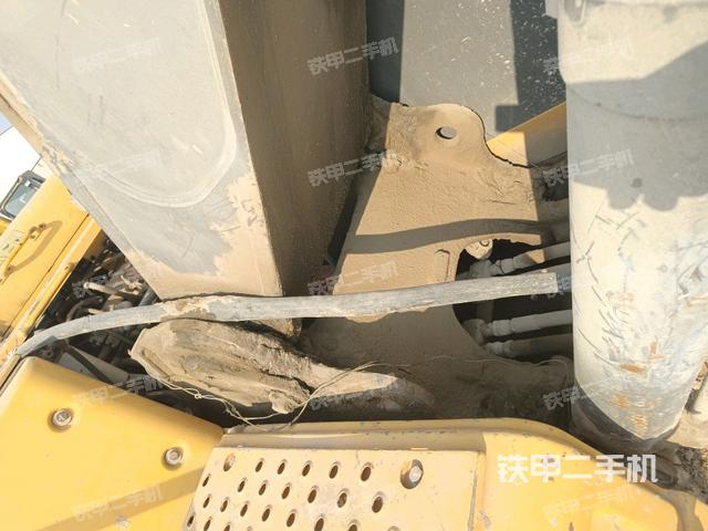 大臂根部?斜視（工作和回轉(zhuǎn)裝置）