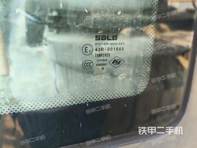 后窗玻璃角標(biāo)(駕駛室部分) 后窗玻璃角標(biāo)(駕駛室部分)
