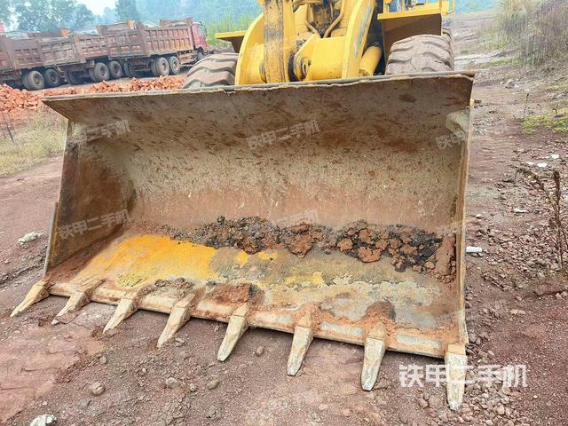 工作装置整体（整机外观及大件）