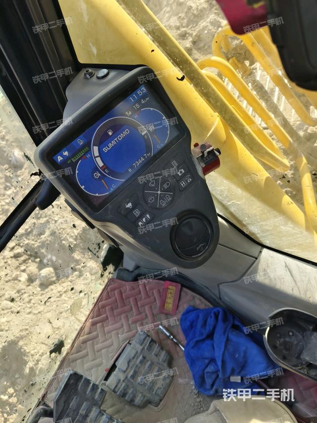 顯示屏?(駕駛室部分) 顯示屏?(駕駛室部分)
