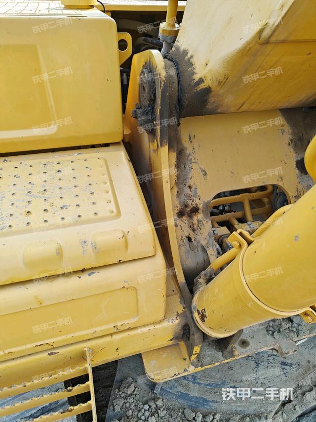 大臂根部?斜視（工作和回轉裝置）