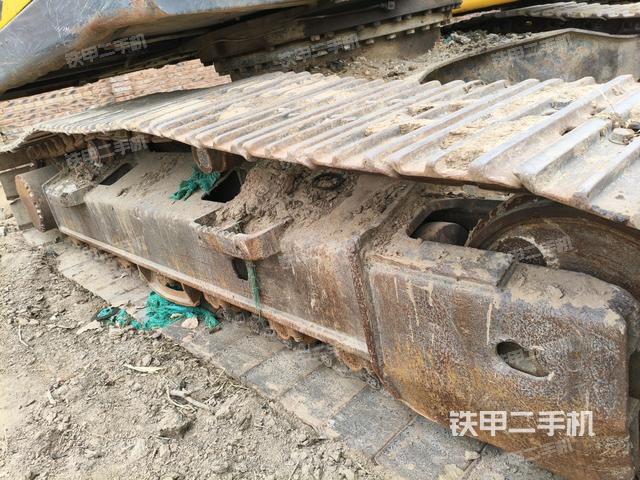 左側(cè)履帶整體?(行走機(jī)構(gòu)) 左側(cè)履帶整體?(行走機(jī)構(gòu))