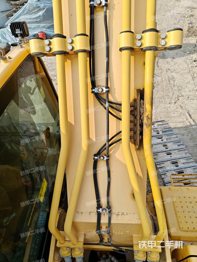 大臂背部俯視（工作和回轉裝置）