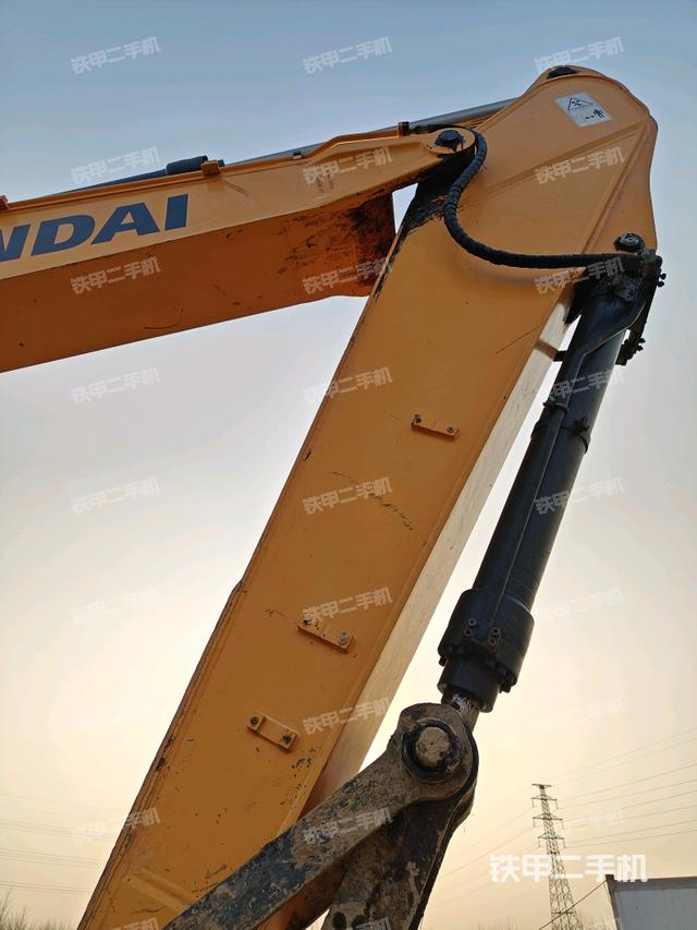 小臂整體右前（工作和回轉(zhuǎn)裝置）