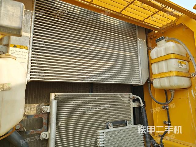 散熱器正面（大件艙室）