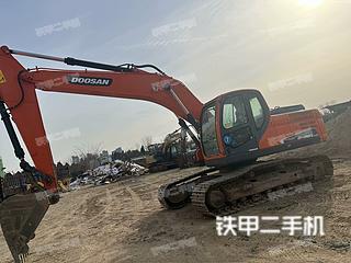 斗山DX220LC-9C挖掘機實拍圖片