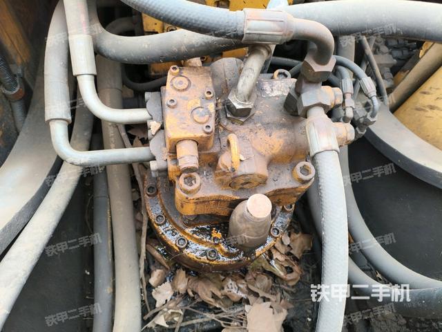 回转马达(上车部件) 回转马达(上车部件)