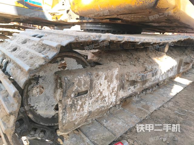 右側(cè)履帶整體（行走機構(gòu)）