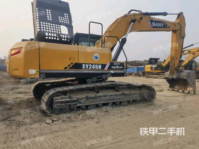 整機(jī)右后45°(整機(jī)外觀) 整機(jī)右后45°(整機(jī)外觀)