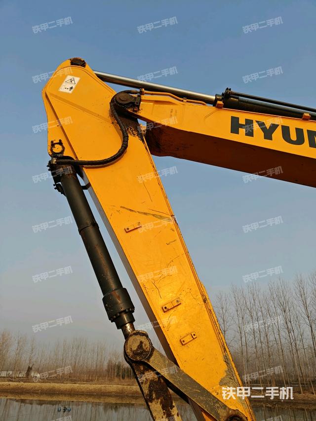 小臂整體左后（工作和回轉(zhuǎn)裝置）