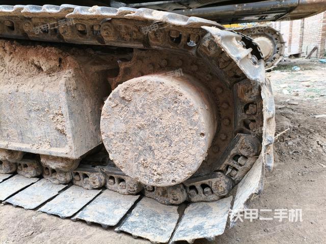 左驱动轮(行走机构) 左驱动轮(行走机构)